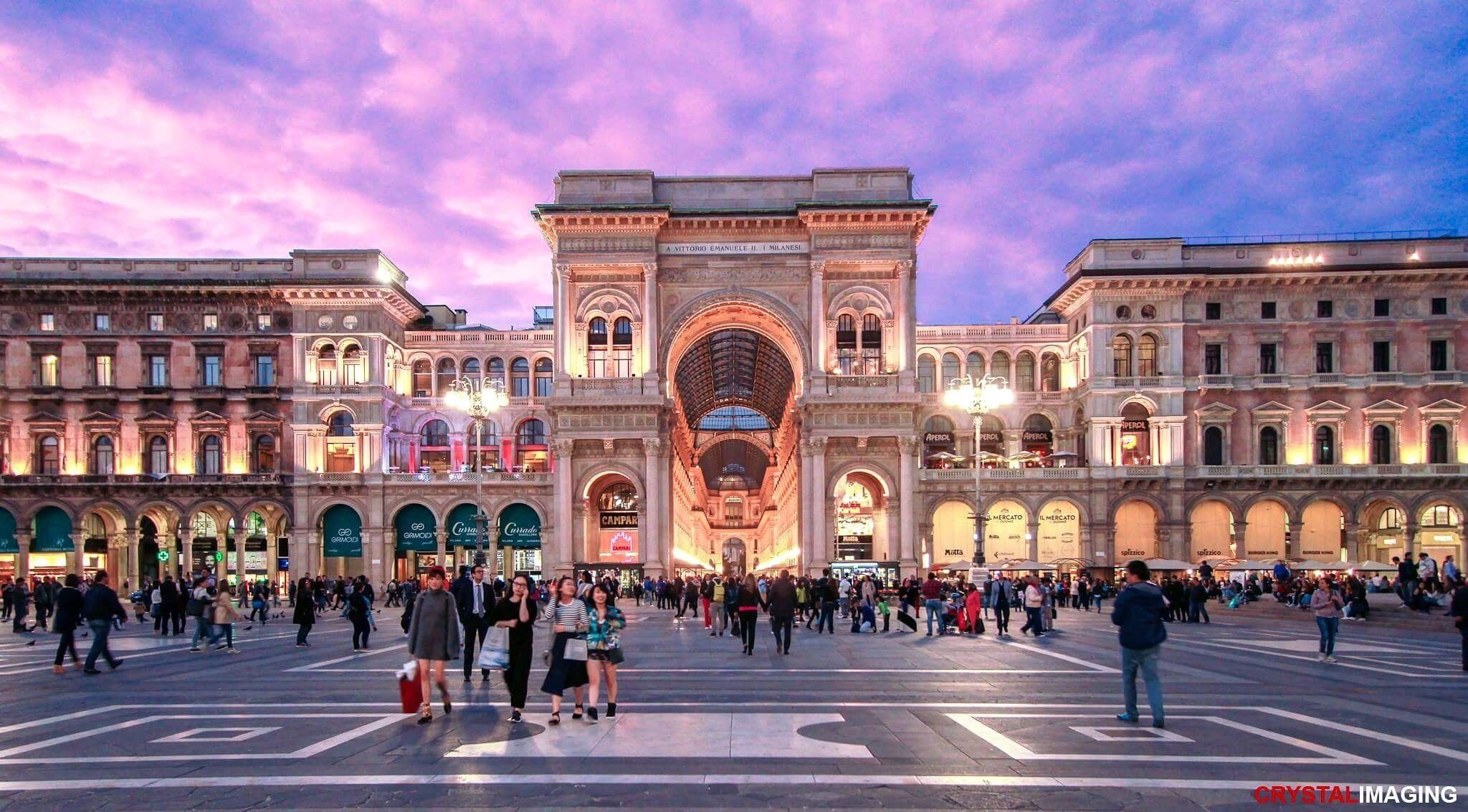Welcome to the world's oldest shopping mall. The Galleria Vittorio Emanuele II is a great place to do some shopping or just have a coffee while you watch all the people pass by. 
#color #sunset #Milan #italy #travel #shopping #architecture #landmark 