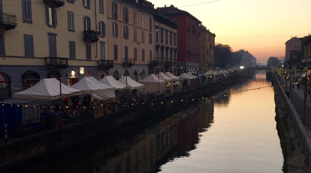 Italian sunset
Just before the New Year's Eve
December 2016