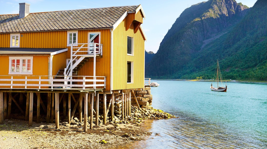 F7C3G7 Traditional wooden house, Mosjoen, Norway
