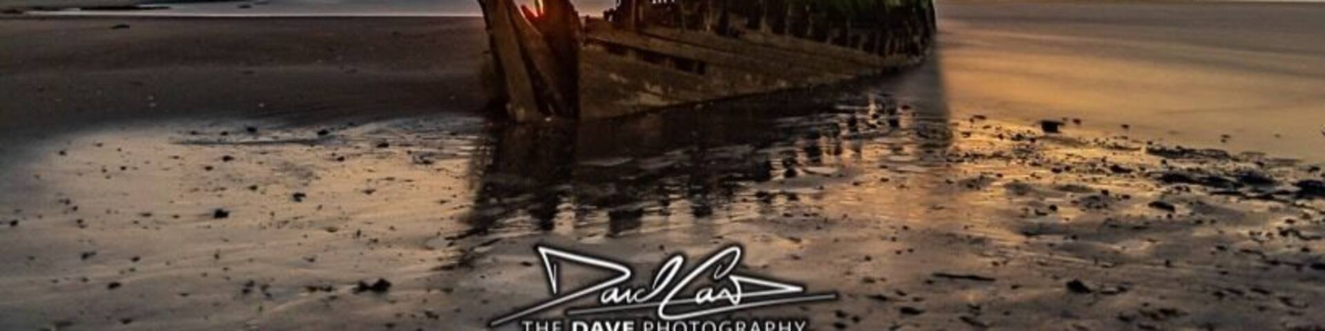 Perseid meteor over the shipwreck #adventure