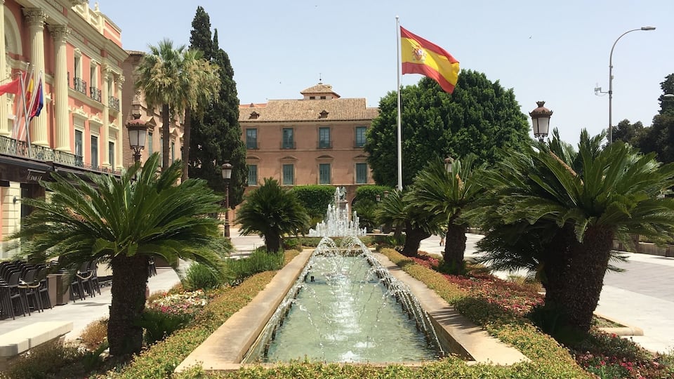 Beautiful Murcia on a very quiet Sunday. No shops open so plenty of opportunity to take in the scenery and architecture.