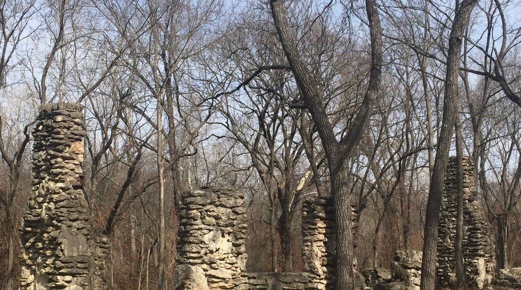 More of the chimneys we saw on the hike.
#StunningStructures