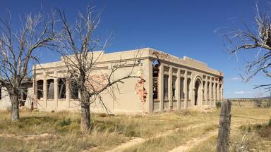 The Cedarvale School was built in the early 1990/ following an influx of migrant farm workers. Although a gym and cafeteria were added on the mid 1930s, the town suffered a major population decline following WWII and the Great Depression, leading to several abandoned buildings inthis almost-ghost town.