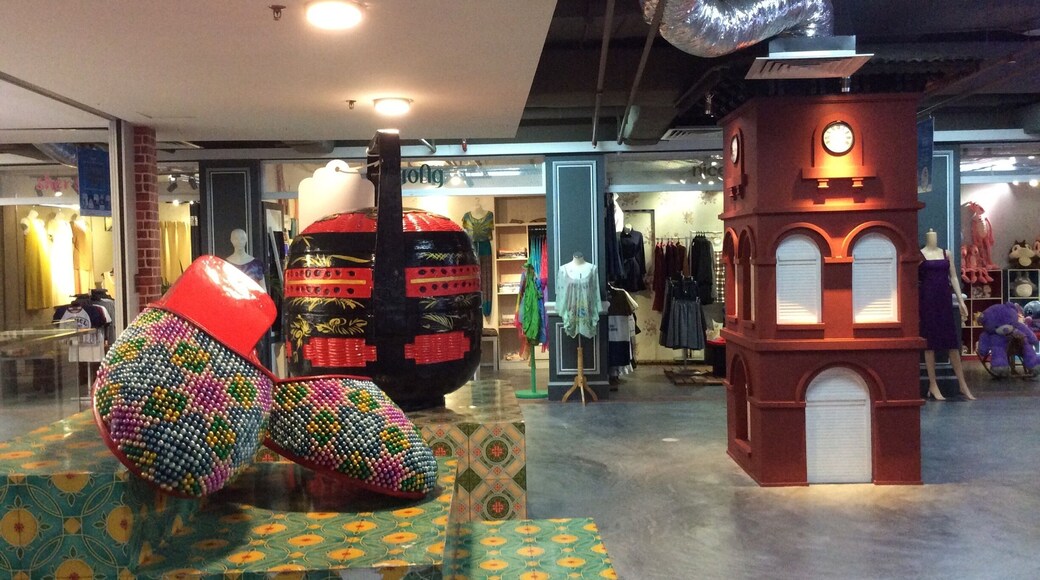 The Peranakan influence is prominently featured in this hotel cum shopping mall complex. Malacca has progressed from a historic town to a vibrant tourist city.