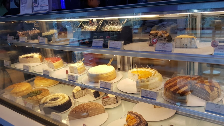 Mille crepe cakes at Nadeje are really popular as they ooze with vanilla goodness at every single layer.
Try the original before you order any other!