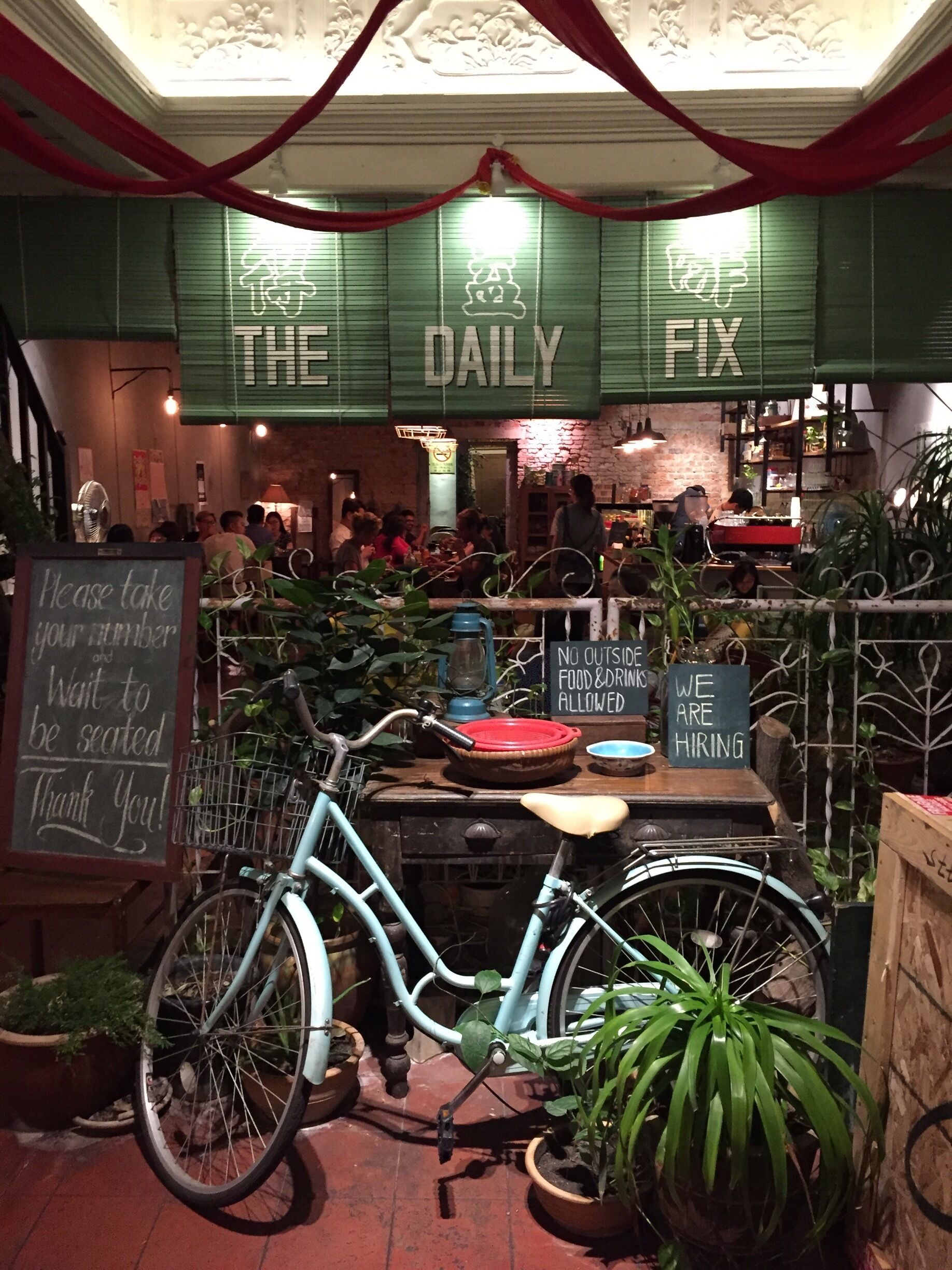 The Daily Fix is probably the best cafe in Melaka. Love the ambience and the coffee. Well trained baristas. This cafe is hidden inside Next KK Sdn Bhd. You can't see it from the street. I pity my Grab car driver who took some time to hunt this place down. 