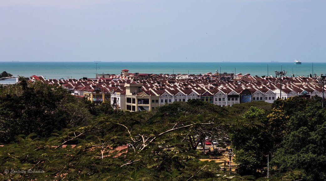 this is the view from the top of the hill,where yo will find The Portuguese church of St Paul.