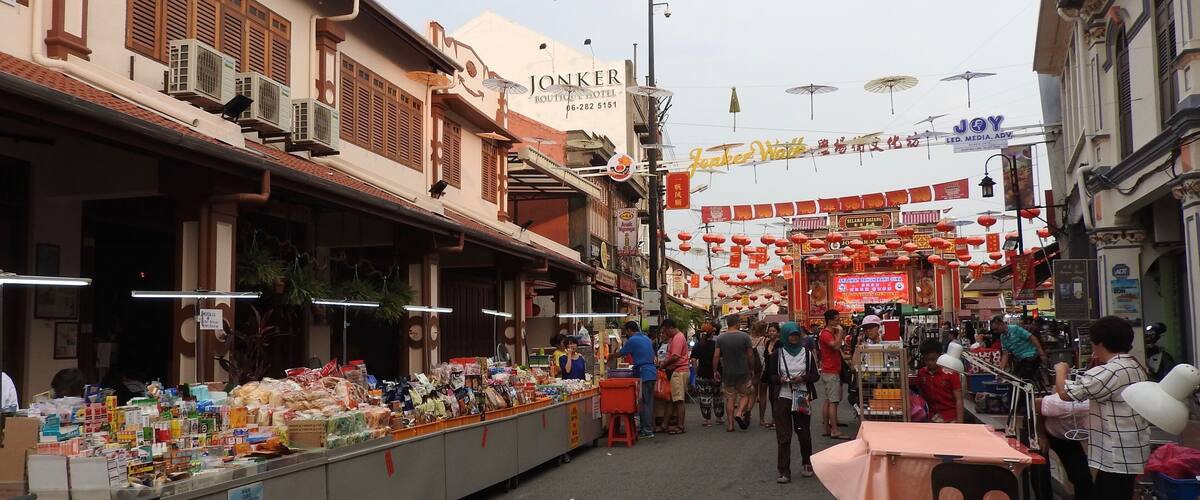 The Jonker Walk is the Chinatown street of Melaka, Malaysia located along Jonker Street.
#markets #OnTheRoad