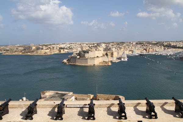 The salute fires a midday or 1pm