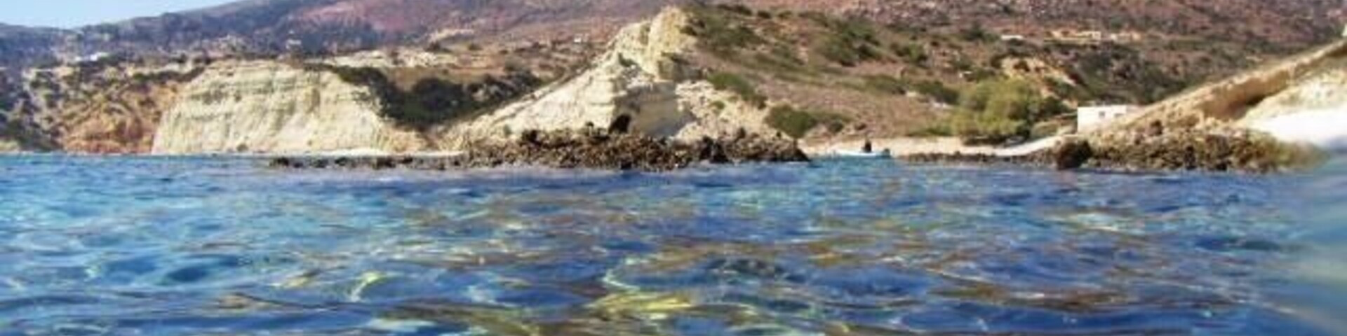 One of the most difficult beaches to get to but WELL worth the adventure! Never stop exploring what's out there <3
#BeachTips