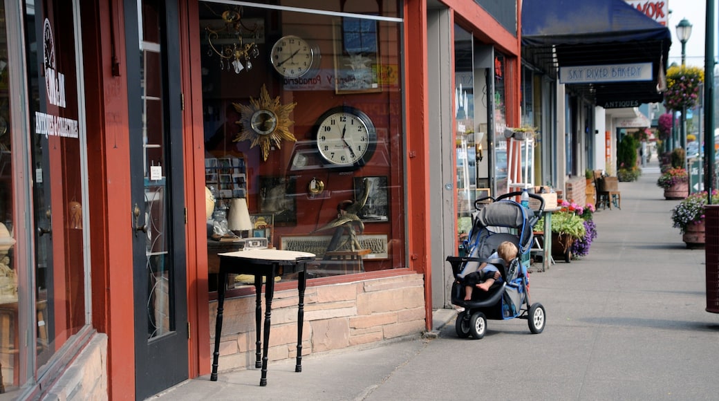 Monroe montrant scĂšnes de rue aussi bien que enfant