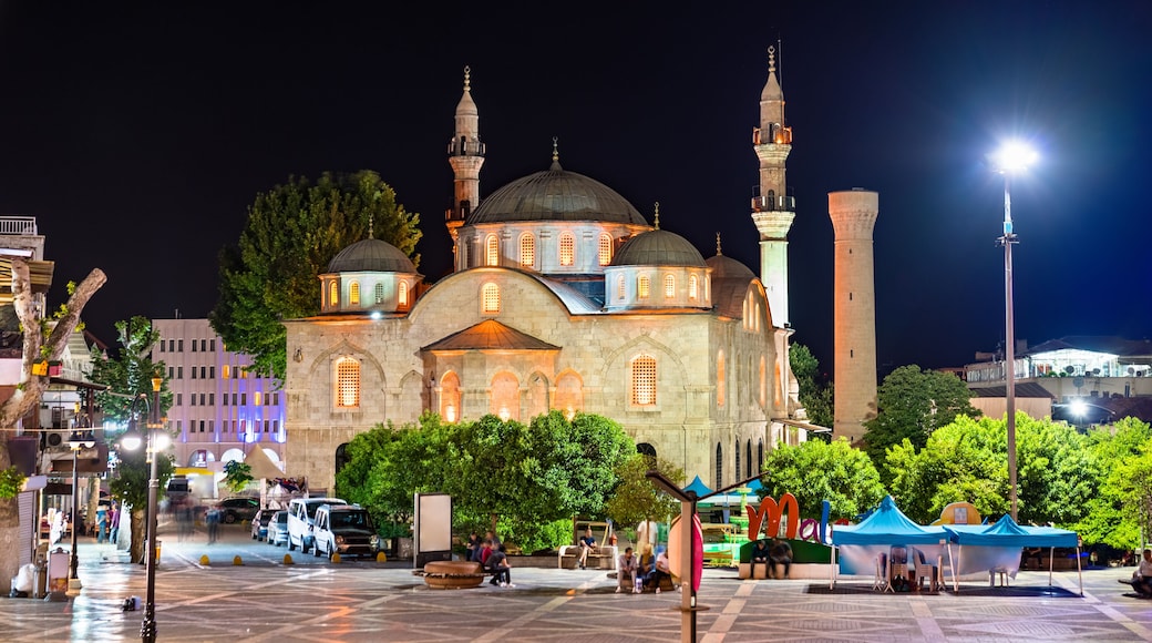Yeni Camii, a mosque in Malatya, Turkey