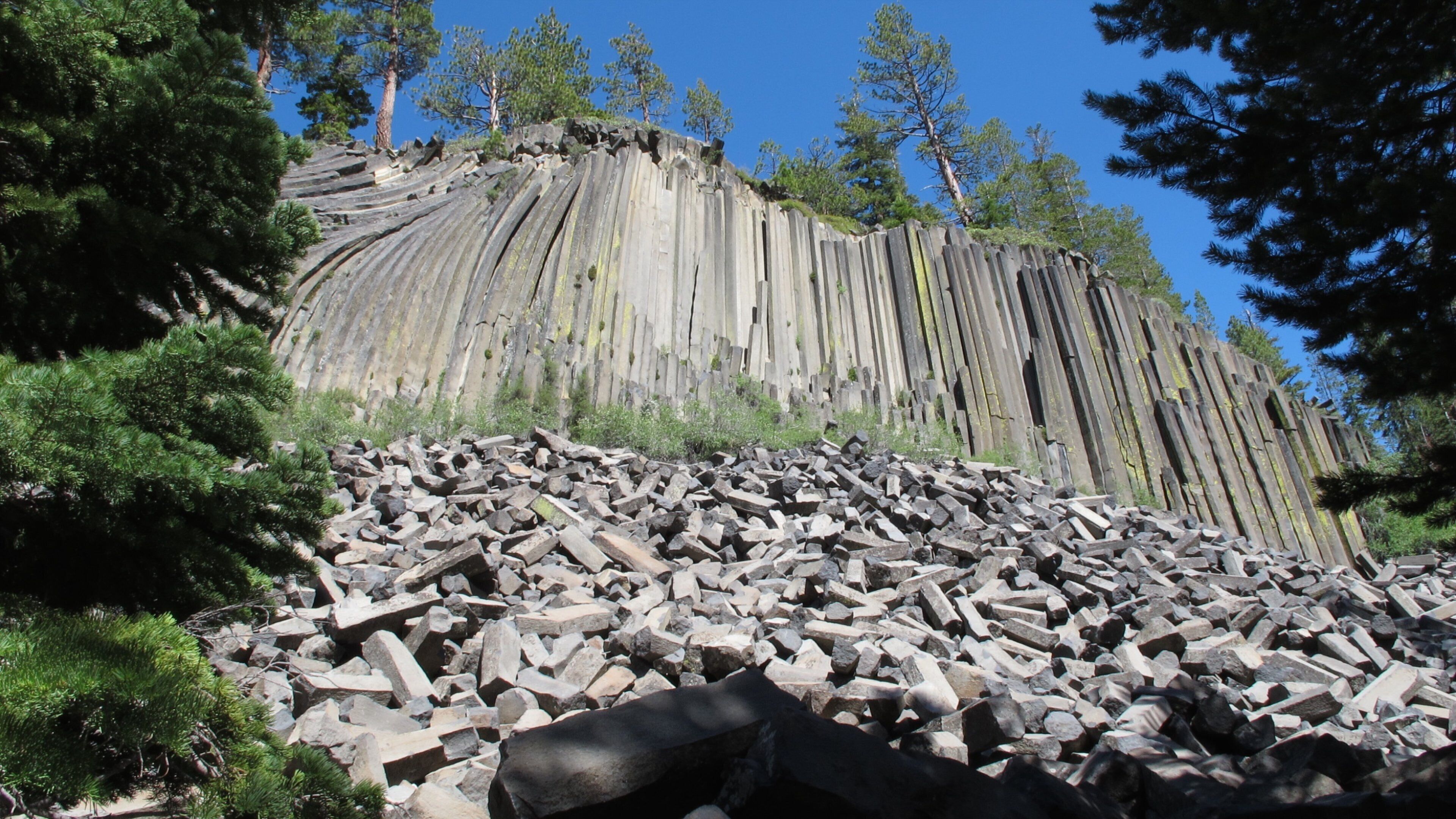 Central Interior California showing mountains