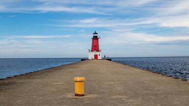 Located in Menominee MI, take the time to visit this lighthouse overlooking Green Bay.