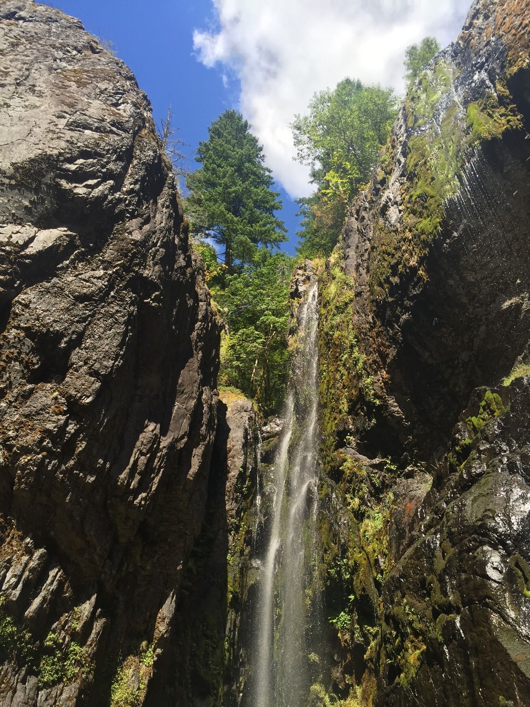Had the Falls to ourselves on a hot Summer day.  Nice shady hike to the crystal clear Falls.