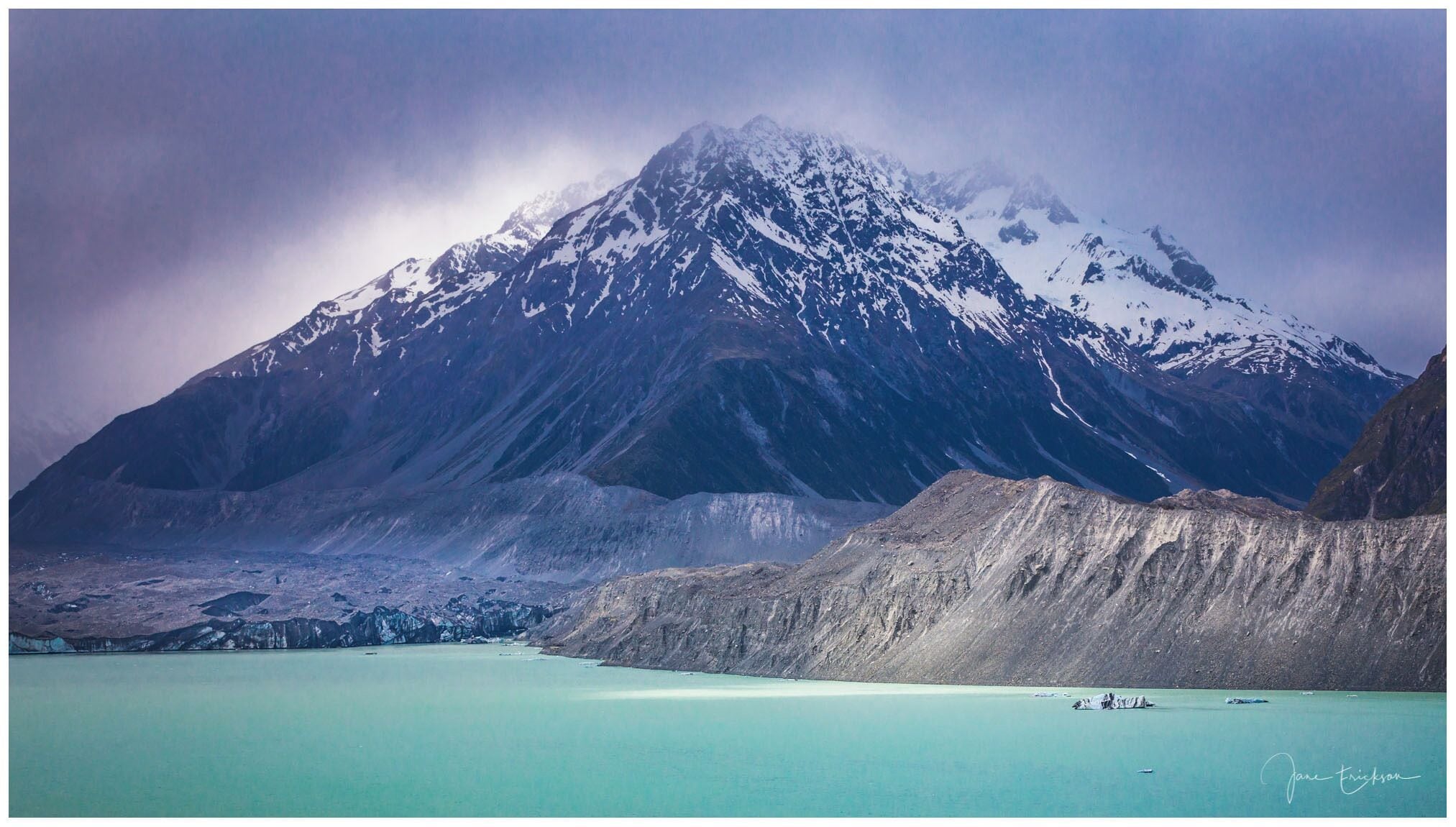 Glaciers run into Tasman Lake on the South Island of New Zealand near Mount Cook National Park.
