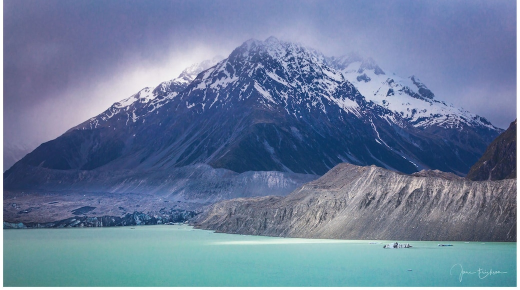 Glaciers run into Tasman Lake on the South Island of New Zealand near Mount Cook National Park.