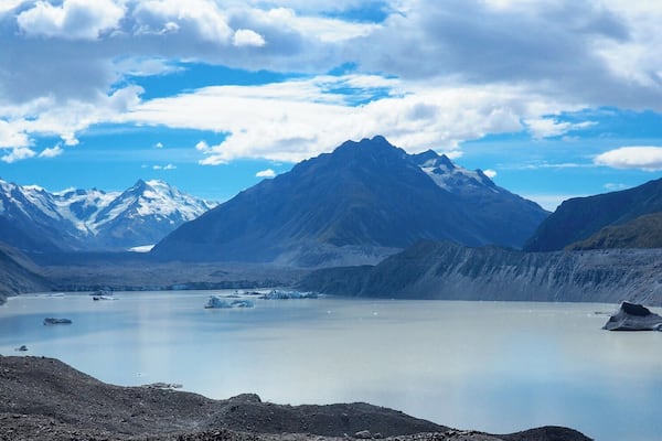 The Tasman Glacier View is at the end of short but steep walk within New Zealand's Aoraki/Mount Cook National Park. The views of the glacier lake and its icebergs are fantastic enough but you can also take a boat or kayak trip onto the lake itself. From this higher vantage point though, you can get a perspective on how big some of these icebergs are compared to the tiny specks of the boats.