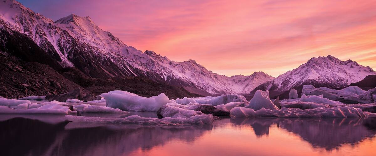 Sunrise at Tasman Glacial Lake. Just a short 15 minute drive from the hostel! One of the most beautiful things I have ever seen! #BvS100k