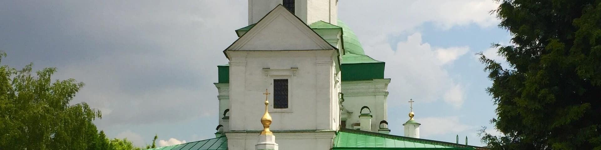Danilov Monastery dates back to the 13th century and since 1983 has been the official residence of the Russian Patriarch (the russian-orthodox equivalent of the catholic Pope)