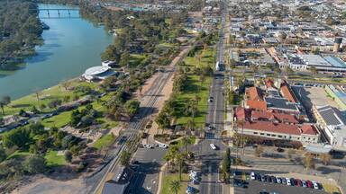 City of Mildura and the Murray River. Victoria. Australia.