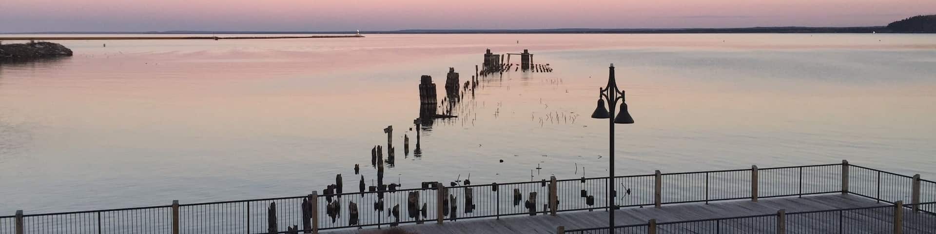 Last morning in Marquette Michigan, what a beautiful day to graduate from Northern Michigan University with my BFA 🤓