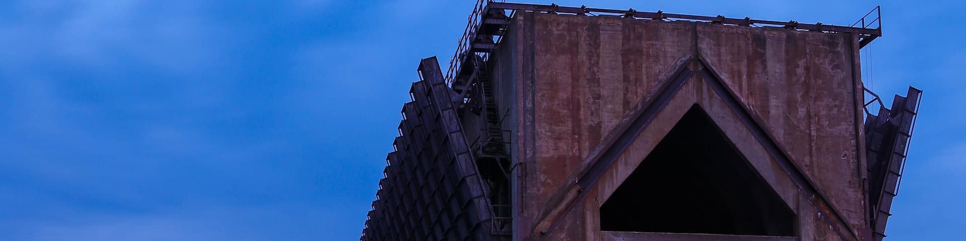My favorite picture. I woke up at 4am to catch the epic contrast of the pink sunrise and leftover blue hour. I am a student in Marquette and I am stuck between staying in University and pursuing travel photography. This trip would give me the confidence and help me build my portfolio so I am able to make my decision! Thanks for reading Brendan!
#BvSCrete
