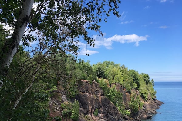You can pick any spot on Presque isle and it's beautiful! #upperpeninsula #marquette #michigan