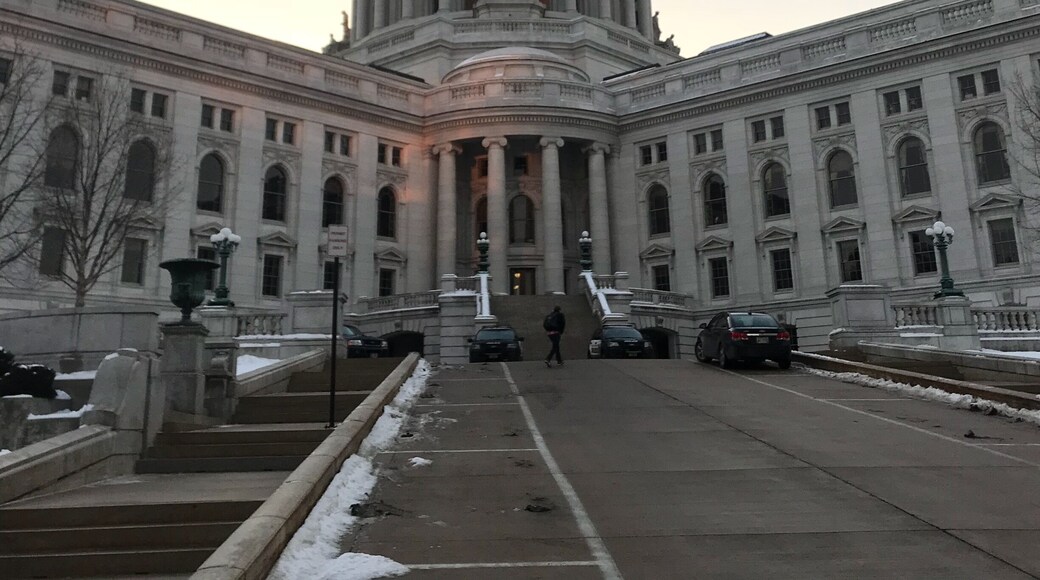 This is great focal point for Madison!