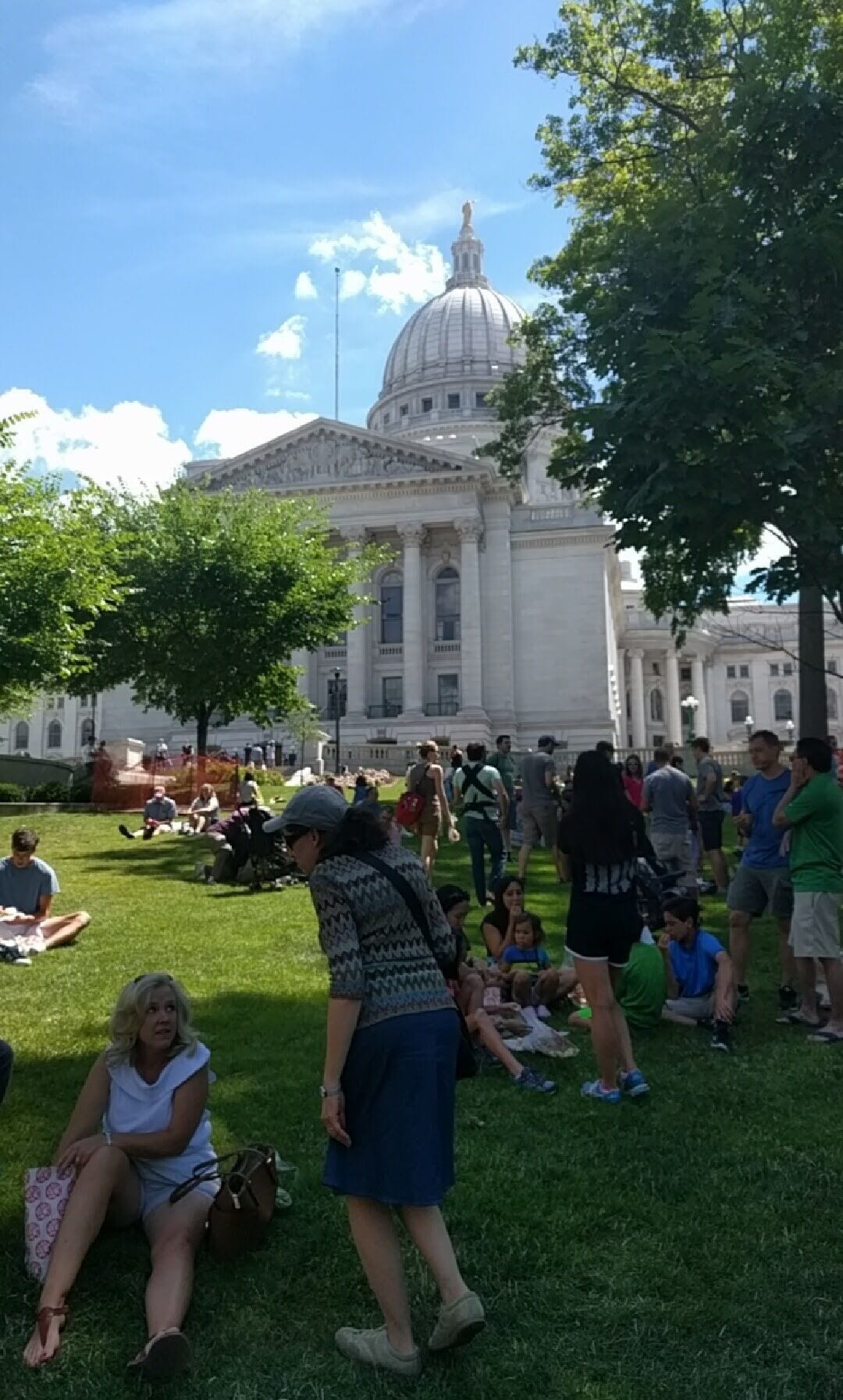 #lifeatExpedia

The largest farmer's market in the world in Madison, Wisconsin is a must see and is much more enjoyable during the warm summer months.