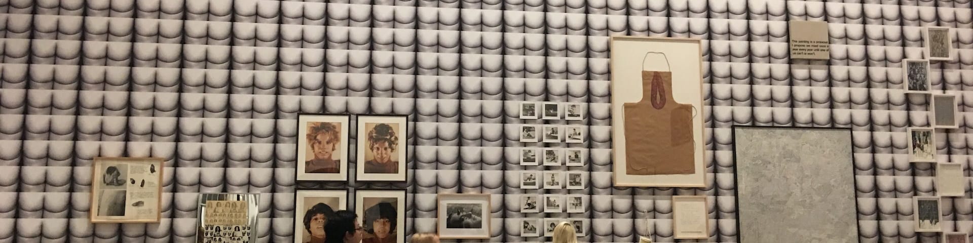 It took a few minutes before I realized this entire wall is made of butt pictures. 🤷🏽♀️