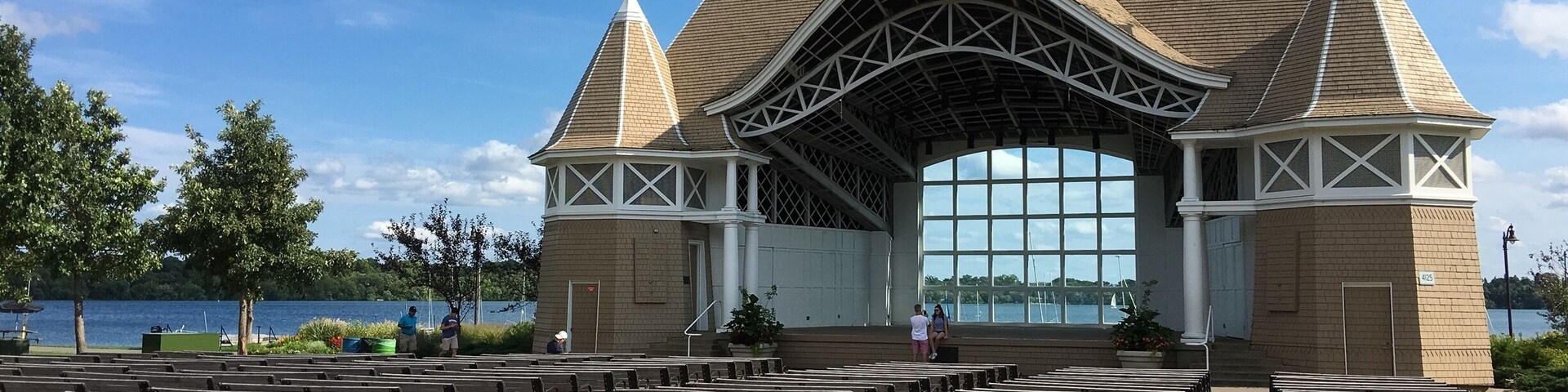 A place for entertainment when the weather it nice.
#StunningStructures