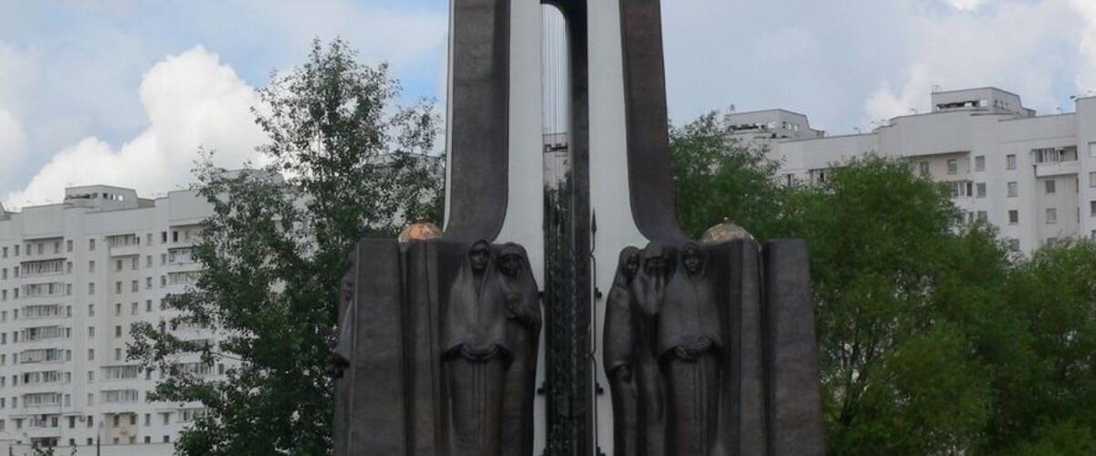 The Island of Courage and Sorrow (also known as the Island of Tears, a small footbridge leads from the Trinity to the Island of Tears, a memorial commemorating Soviet soldiers from Belarus who died in the decade-long war with Afghanistan between 1979 and 1989. The centrepiece is the chapel, with haunting figures of grieving mothers, sisters and widows at its base. A nearby fountain features the boy-like figure of an angel, rigged up to cry teardrops. You may notice that a certain part of his anatomy is shinier than the rest. This is explained by the tradition of newlyweds visiting war memorials on their wedding day, and a modern folk belief that if the bride gropes this poor young lad’s privates she’ll be guaranteed children.