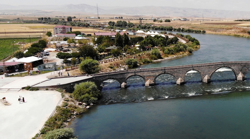 The Historical Murat Bridge, located in Mus, Turkey, was built during the Seljuk period in the 13th century.