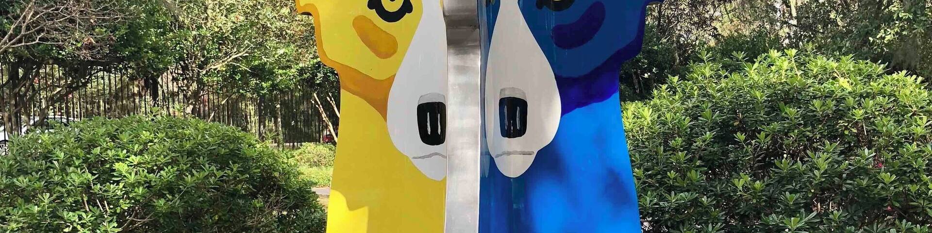 This piece is titled ‘We Stand Together’ and it is actually three sided!