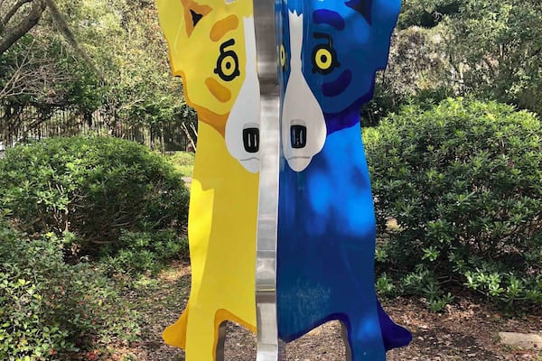 This piece is titled ‘We Stand Together’ and it is actually three sided!