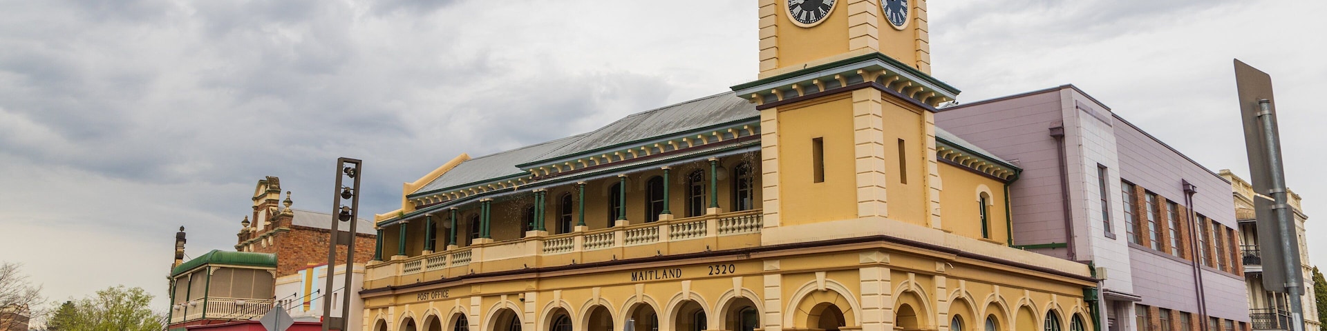 Maitland featuring a small town or village and heritage architecture