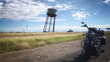 The Leaning Tower of Texas. Story goes the Tower was installed by Ralph Britten, who used it as a gimmick to get motorists on the old stretch of Route 66 to stop at his truck stop. If you're into roadside oddities it's well worth a few minutes of your day to stop, check it out and pop off a few pictures.