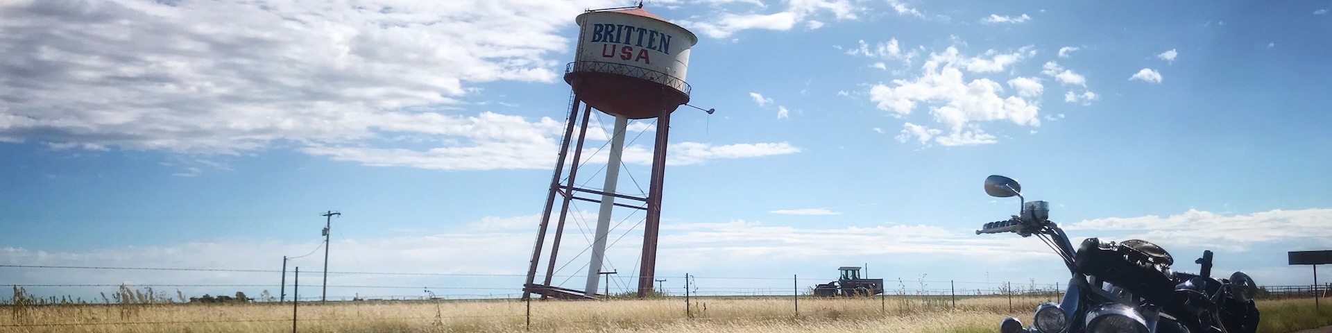 The Leaning Tower of Texas. Story goes the Tower was installed by Ralph Britten, who used it as a gimmick to get motorists on the old stretch of Route 66 to stop at his truck stop. If you're into roadside oddities it's well worth a few minutes of your day to stop, check it out and pop off a few pictures.