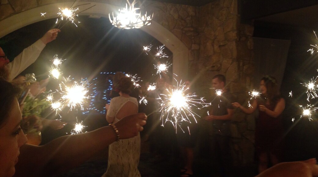 Great place for weddings or the great out doors.