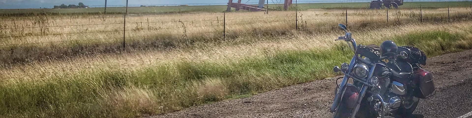 The Leaning Tower of Texas. Story goes the Tower was installed by Ralph Britten, who used it as a gimmick to get motorists on the old stretch of Route 66 to stop at his truck stop. If you're into roadside oddities it's well worth a few minutes of your day to stop, check it out and pop off a few pictures.