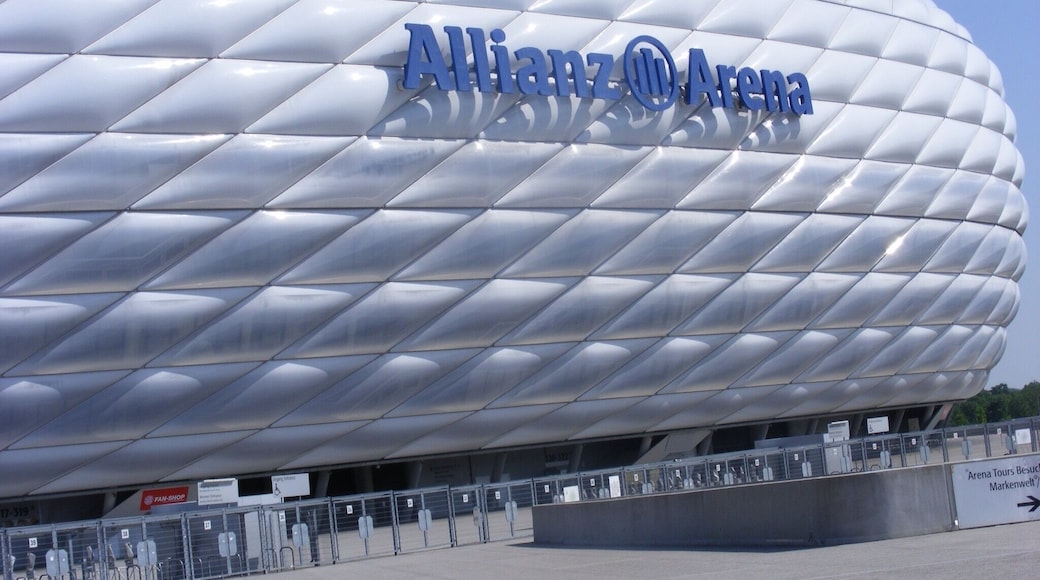 FC Bayern Munchen
#summer2011 #berlinwalkingtour