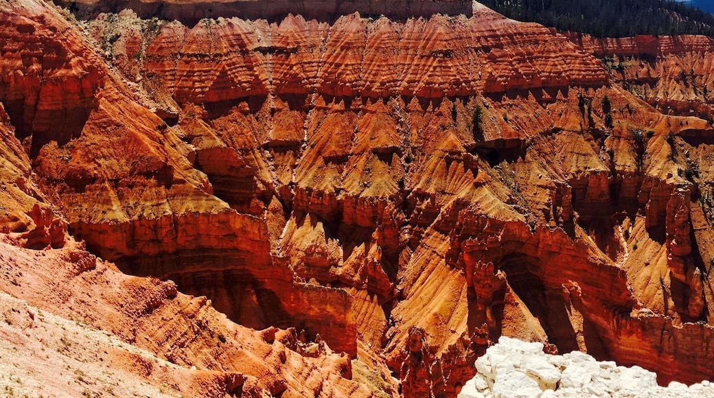 The view from an overlook in Cedar Breaks National Monument....A "must visit" if you are in the area.
This place is similar to Bryce Canyon just smaller in scale. Personally think the rock formations and patterns here are more striking.