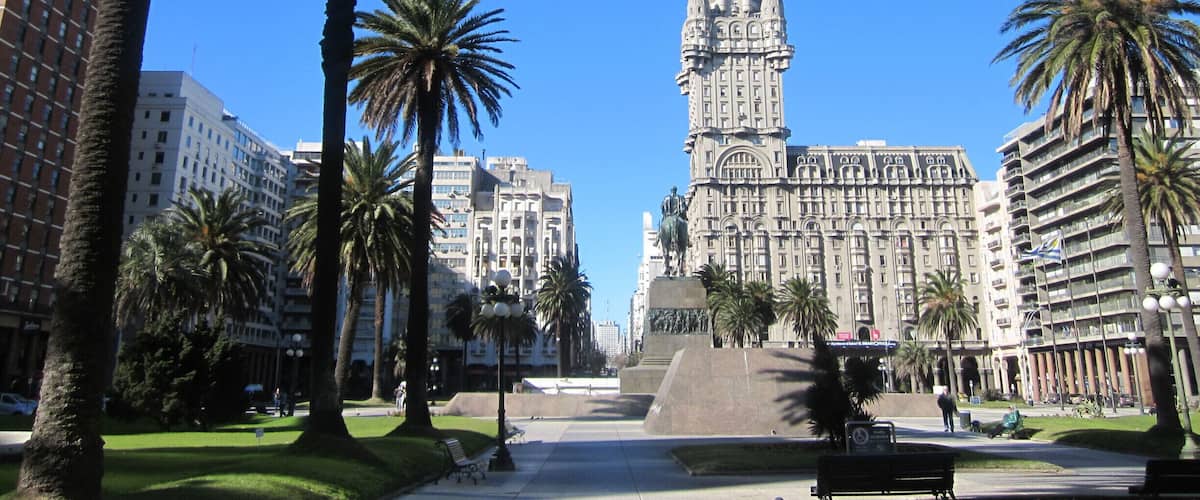 Plaza Independencia in Montevideo.