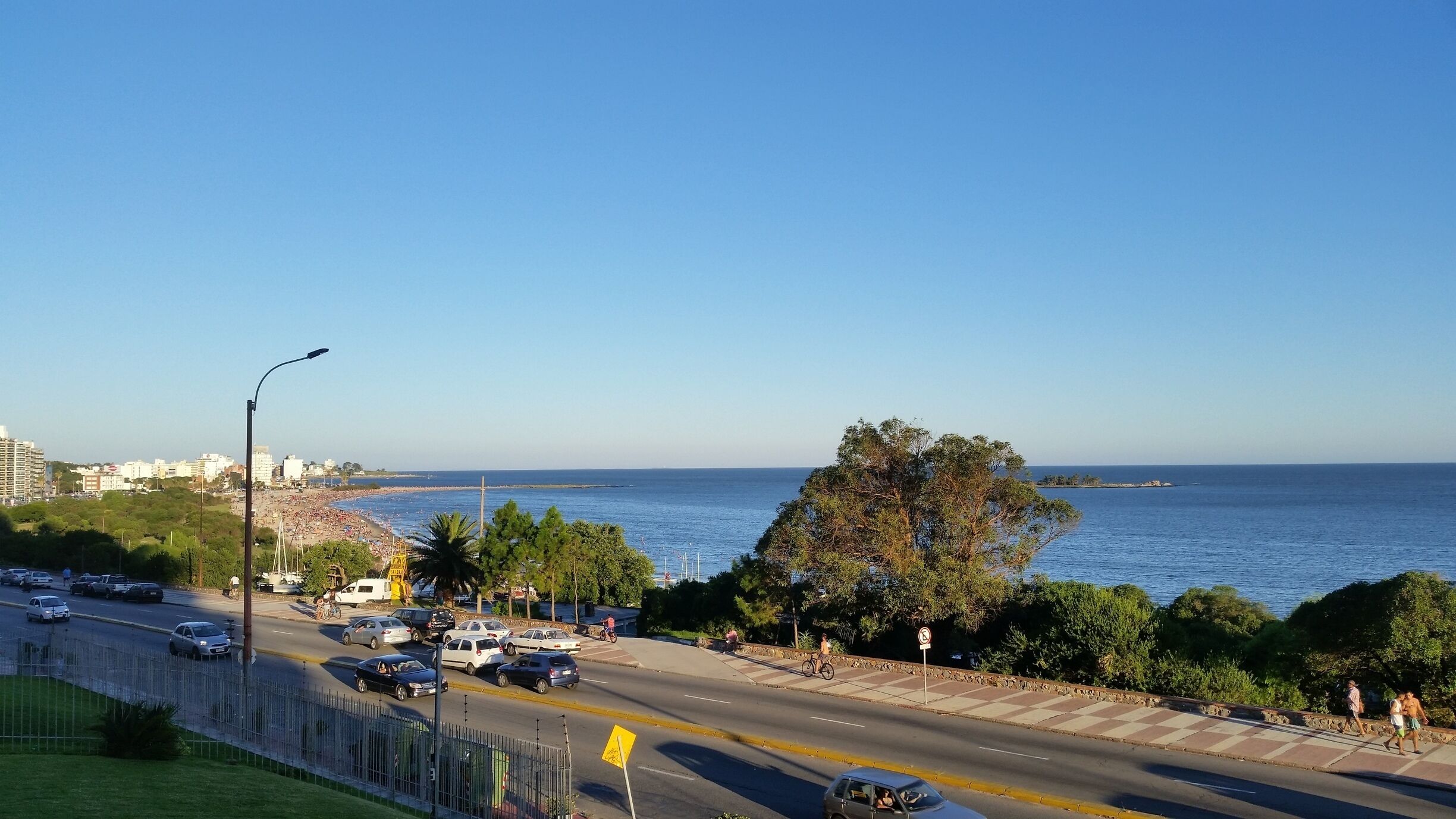 Beautiful afternoon in Malvín beach