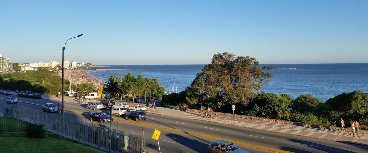Beautiful afternoon in Malvín beach