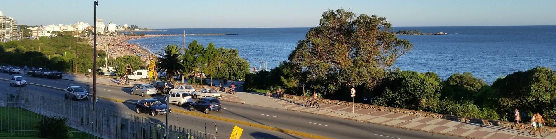 Beautiful afternoon in Malvín beach