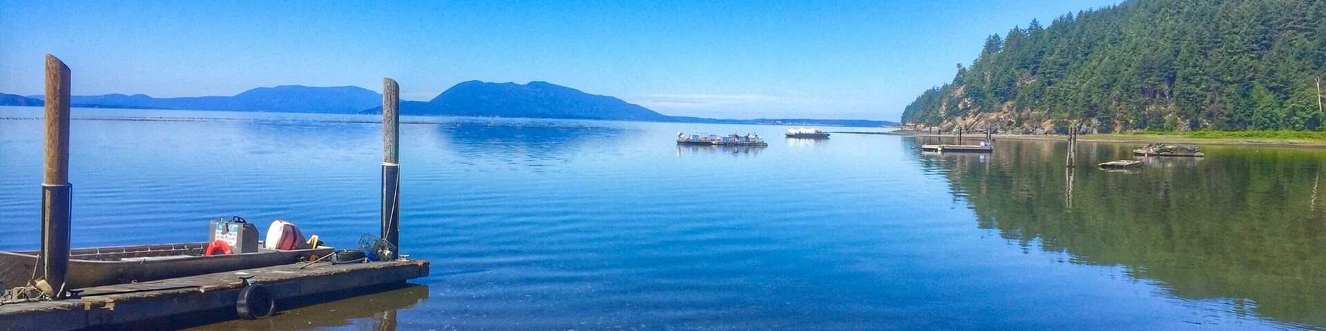 This cool shellfish farm just north of Seattle, WA is a great place to buy fresh oysters, especially after hiking to Oyster Dome.
#AquaTrove