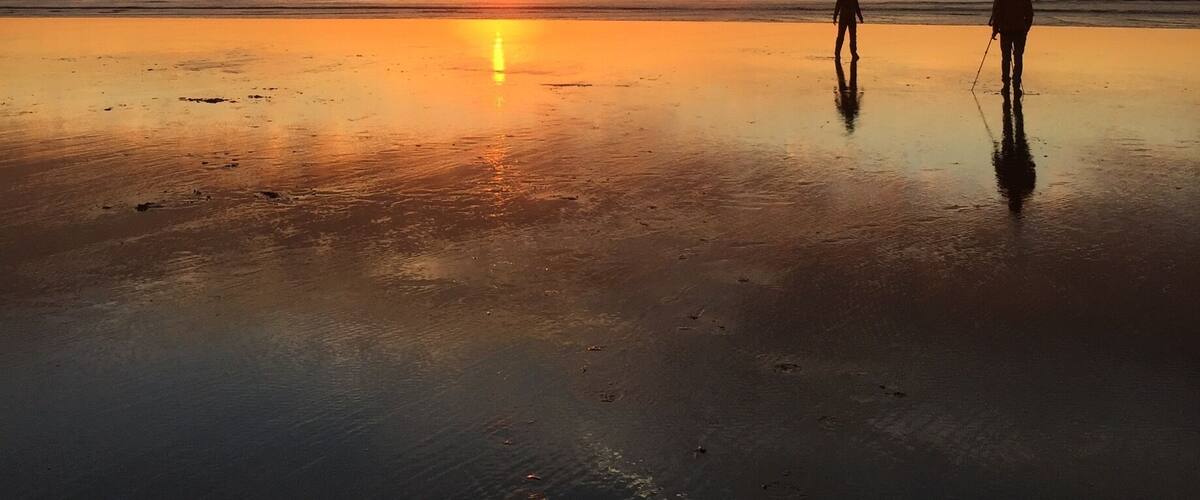 Clamming at Grayland State Park, beautiful sunset couldn't ask for more 🌊