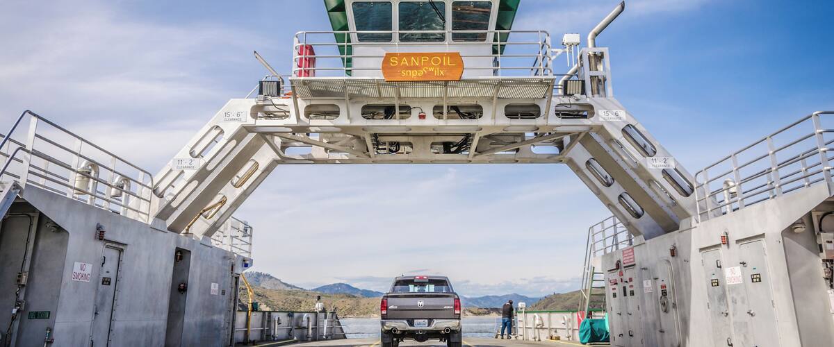 The Keller Ferry links Lincoln County and the Colville Indian Reservation in Eastern WA. Free rides from 6am to midnight with beautiful landscapes all around and, with a bit of luck, you'll be the only passenger on board.
#lifeatexpedia #LocalSecrets #Trovember